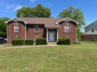 Building Photo - 2571 Emerald Ct