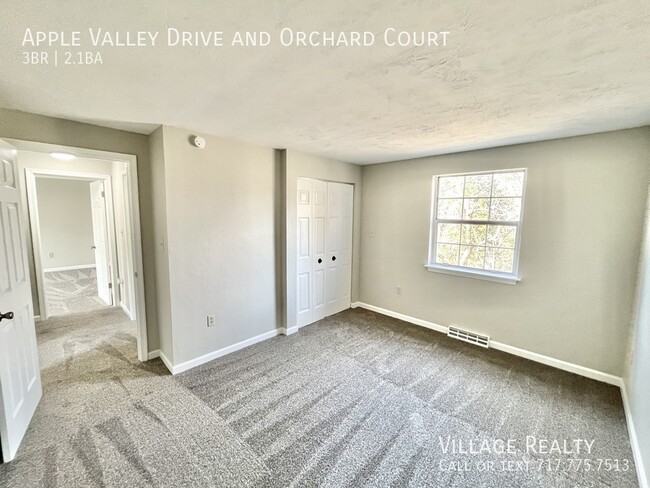 Building Photo - 910 Apple Valley Dr