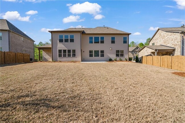 Building Photo - 4585 Woodland Bank Blvd