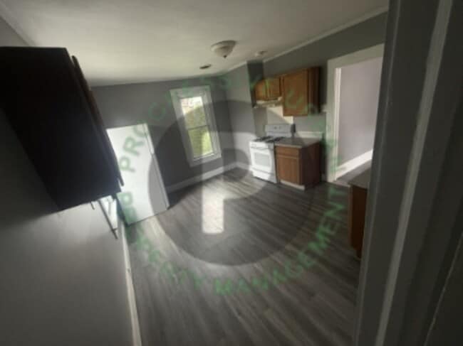 Building Photo - 2153 W 96th St