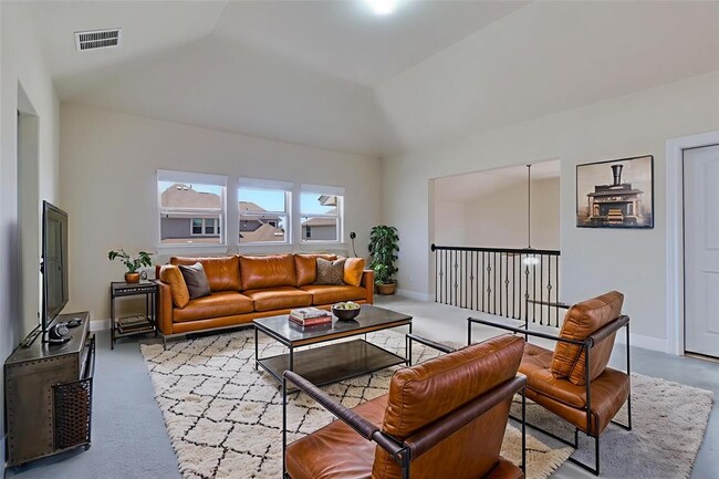 Building Photo - 3009 Silvergrass Cv