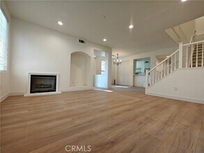Building Photo - 614 Timberwood