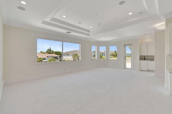 Building Photo - 953 Banyan Dr