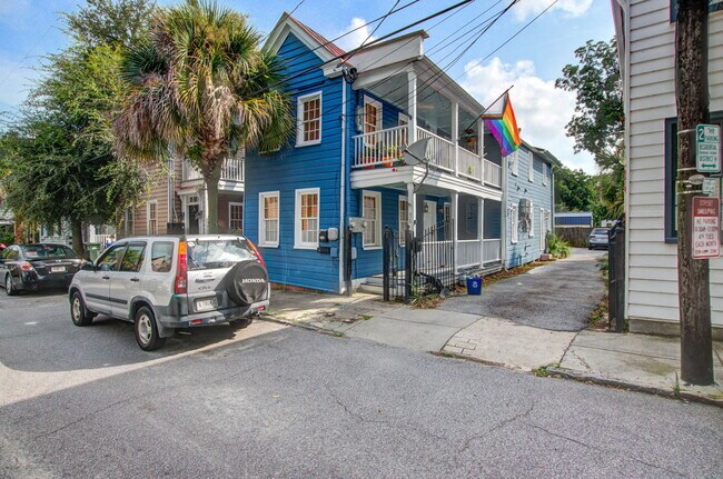 Building Photo - 38 Ashe St