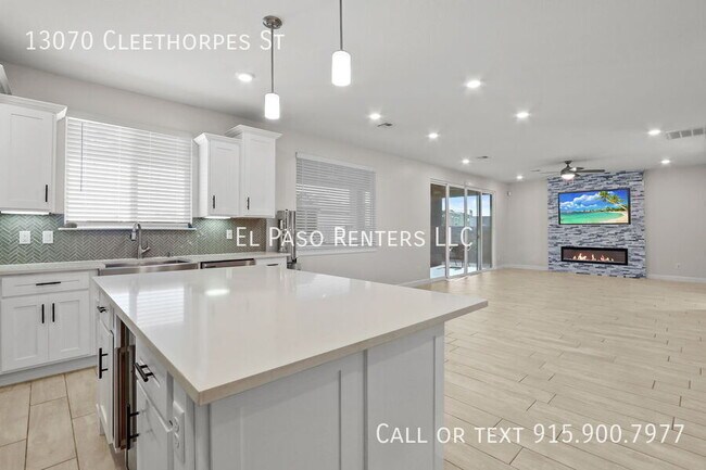 Building Photo - 13070 Cleethorpes St