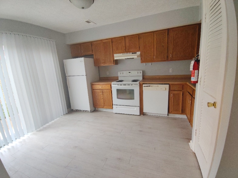 Building Photo - 22 Fonda Dr