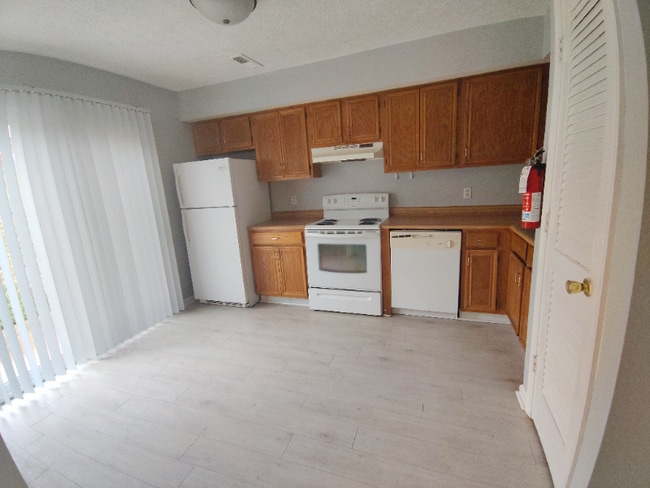 Building Photo - 7 Duiguid Dr