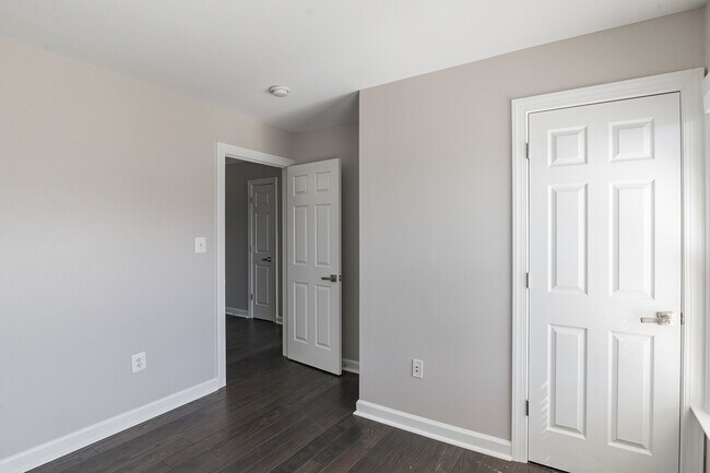 Building Photo - 15598 Avocet Loop