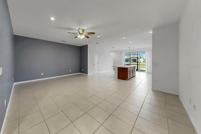 Building Photo - 8522 Canyon Creek Trail