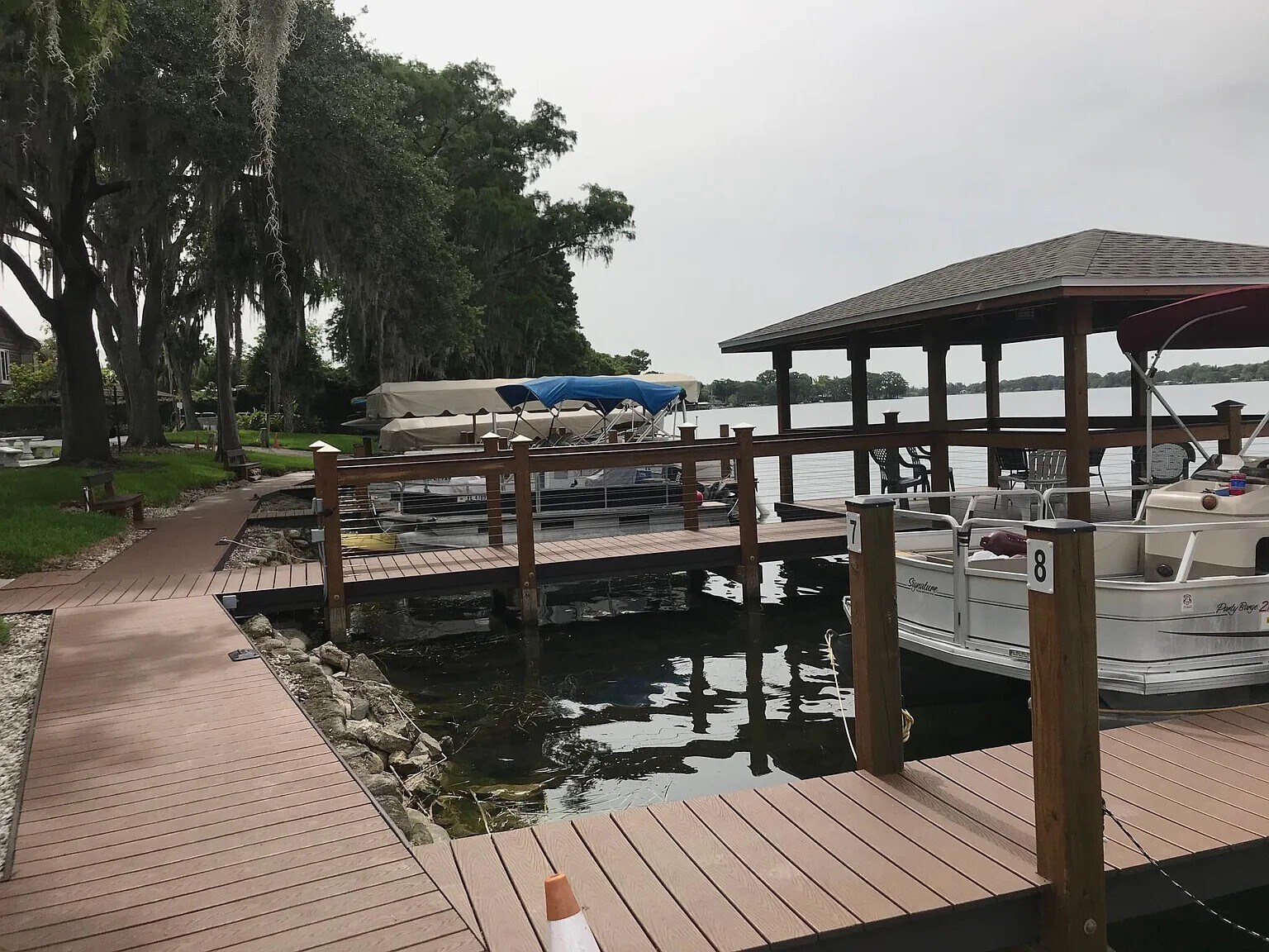 Building Photo - 2500 Lee Rd