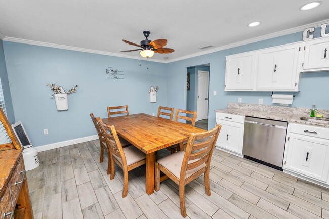 Building Photo - 3 Bed 2 Bath South Lakeland Home for Rent