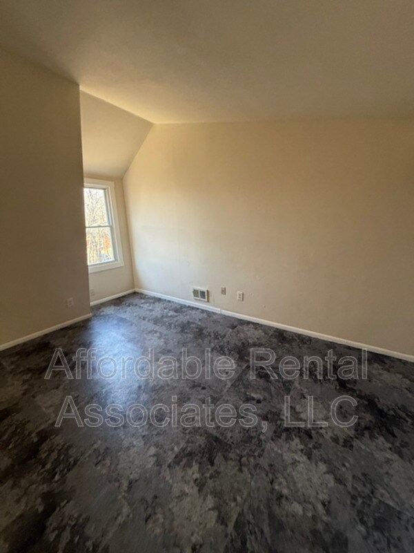 Building Photo - 8951A N 95th St