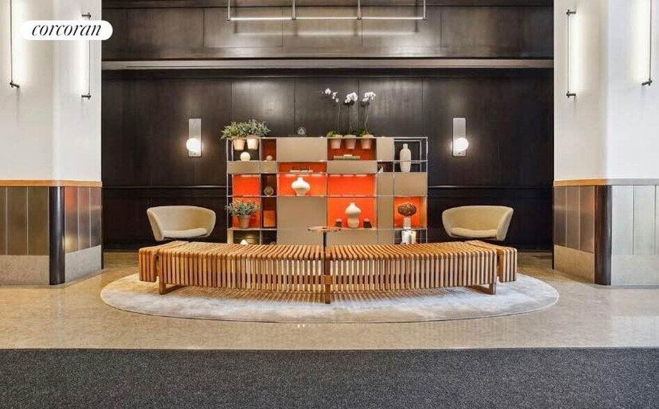 Building Photo - 75 W End Ave