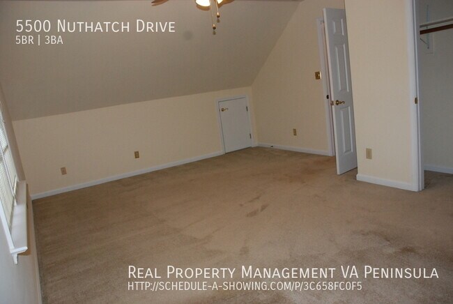 Building Photo - Spacious 5 bedrooms house in Rolling Woods...