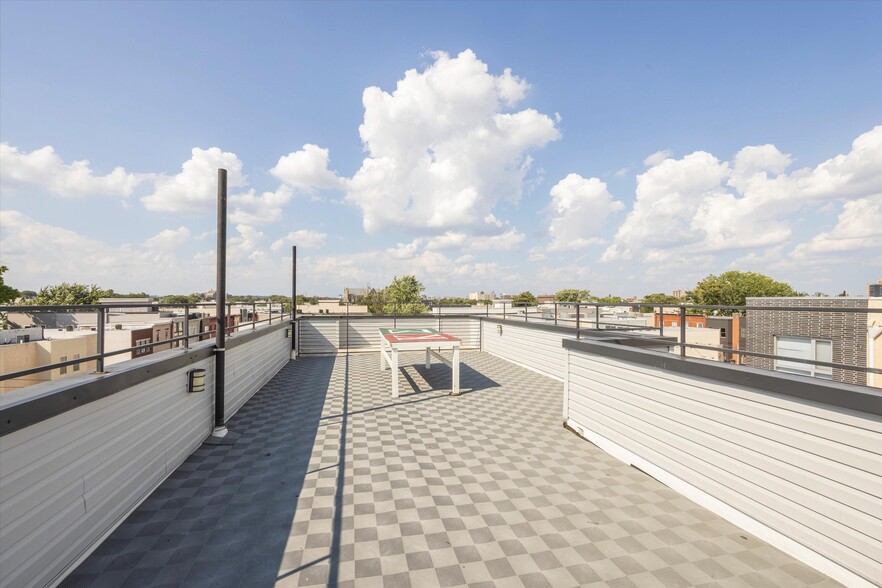 Building Photo - 1804 W Berks St