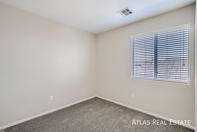 Building Photo - 4256 Sky Sands St