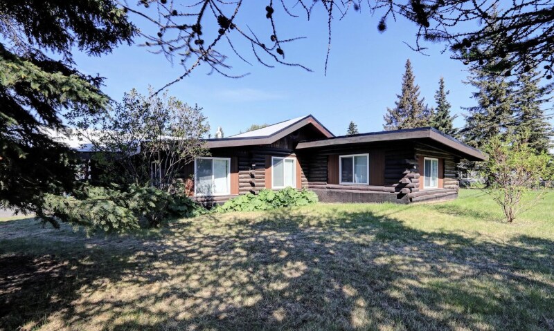 Building Photo - 2301 Lincoln Ave