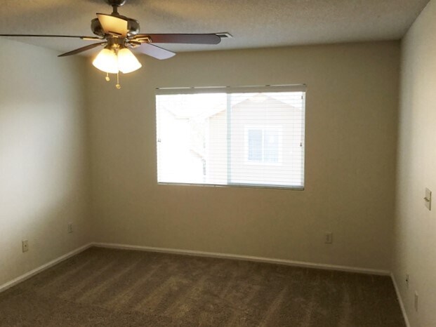 Building Photo - 5046 Pelican St