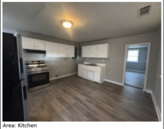 Building Photo - 1324 Drewery Ave