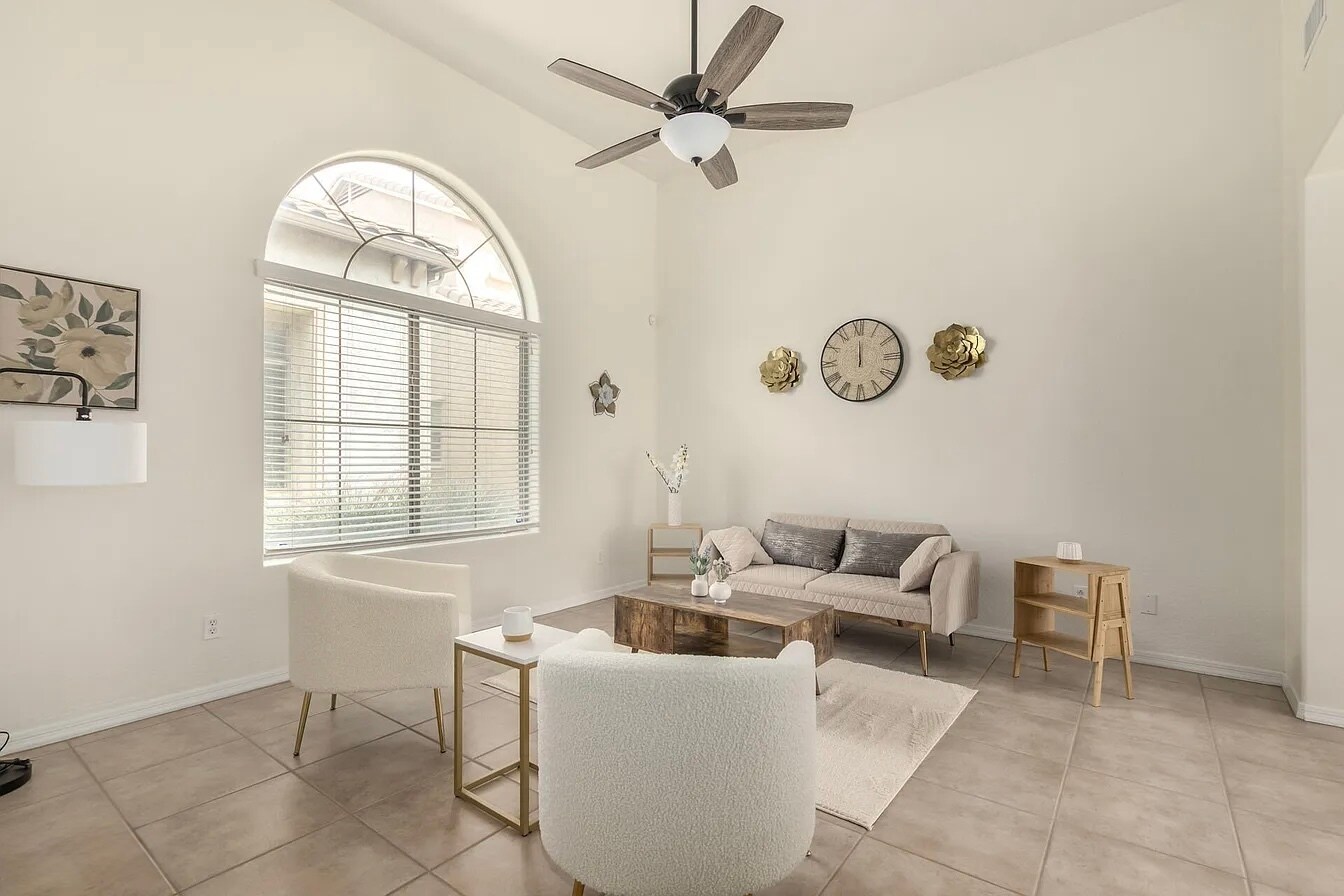 Building Photo - 16017 N 19th Dr