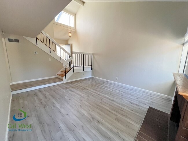 Building Photo - $4,495.00 Almaden 3BD/2.5BA Townhome in the Copperwood Community