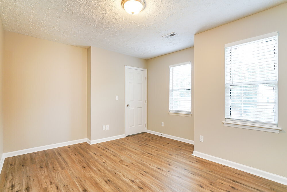 Building Photo - 3033 Slippery Elm Dr