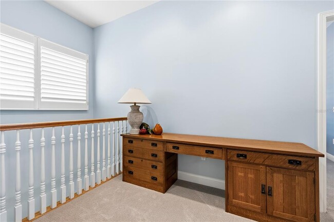 Building Photo - 515 5th Ave NE