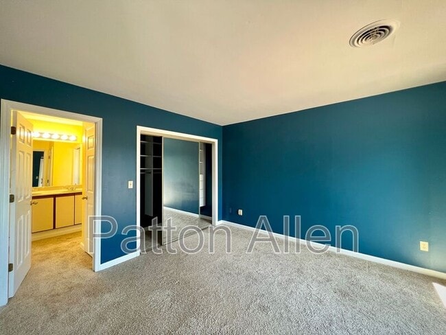 Building Photo - 494 Windswept Dr