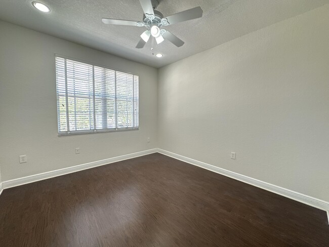 Building Photo - 11818 Preservation Ln