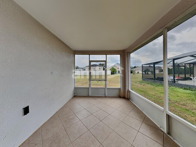 Building Photo - 8255 Settlers Crk Lp