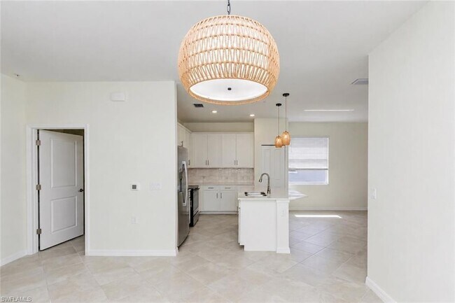 Building Photo - 5629 Double Eagle Cir