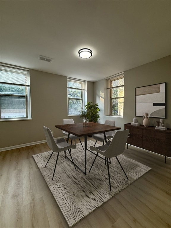 Building Photo - 100 River St