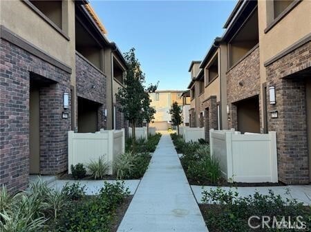 Building Photo - 1515 Stratus Dr