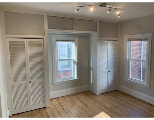 Building Photo - 57 Broadway