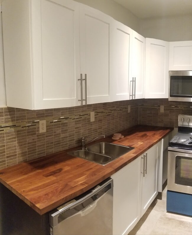 Building Photo - 3944 N 8th St