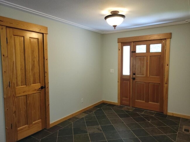 Building Photo - 75 E Katina Ct