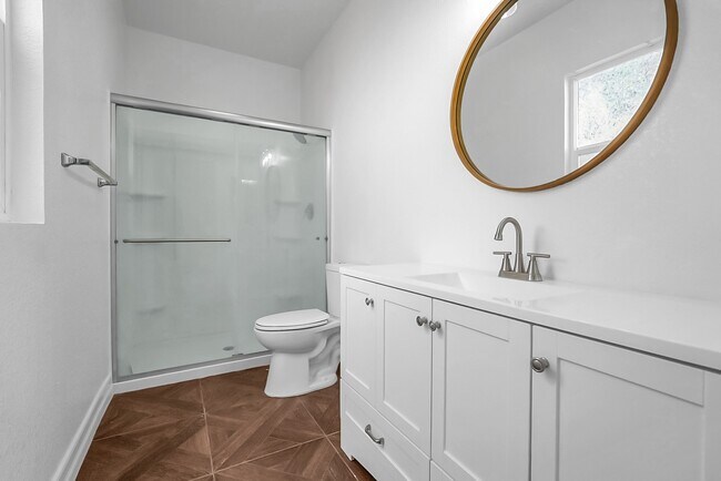 Building Photo - 709 Palmer Pl