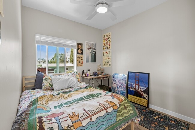 Building Photo - 5124 Leo St