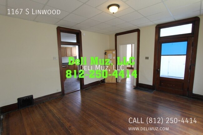 Building Photo - 1167 S Linwood Ave