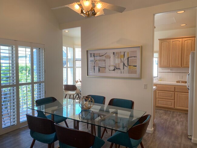 Dining Room - 7635 Draper Ave