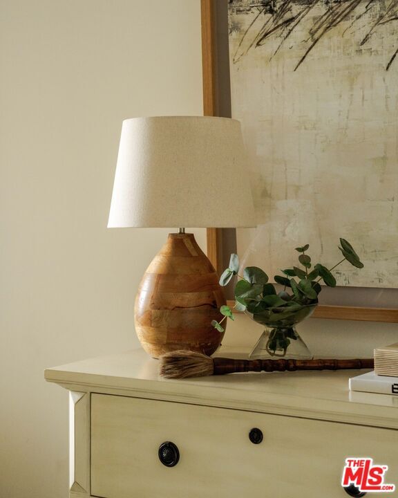 Building Photo - 11847 Gorham Ave