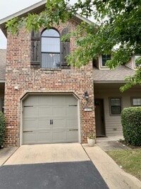 Building Photo - 3450 W Chevaux Dr