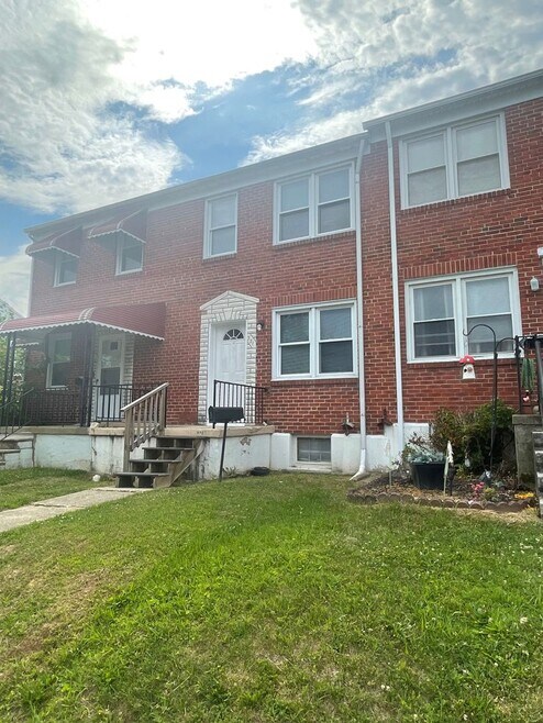Building Photo - 551 Welbrook Rd