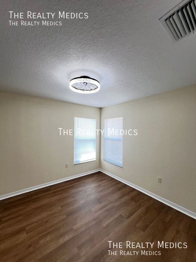 Building Photo - 8341 SW 135th Loop