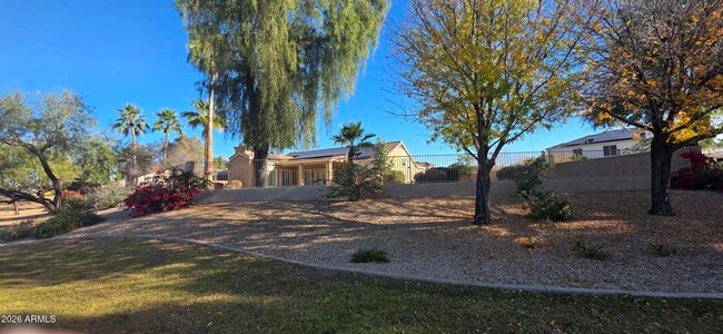 Building Photo - 21506 N 73rd Ave