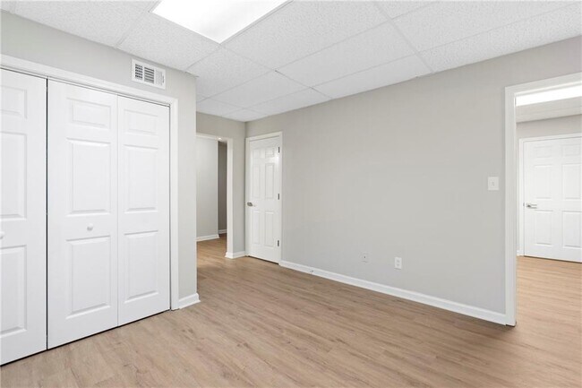 Building Photo - 3418 Rose Arbor Ct