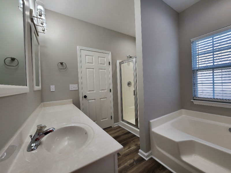 Building Photo - 383 Castleton Cir