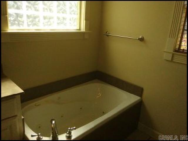 Building Photo - 73 Wedgewood Creek Dr