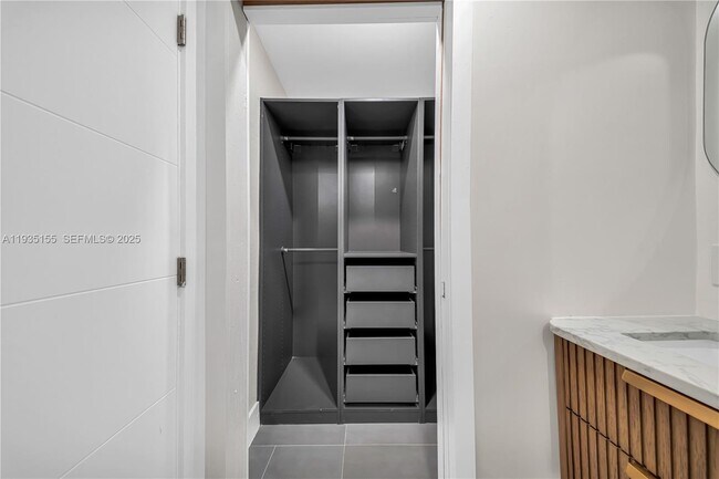 Building Photo - 807 NW 51st St