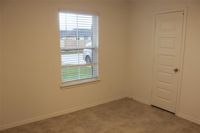 Building Photo - 1142 Appaloosa Ln